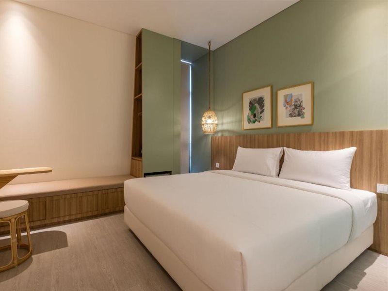 La Boheme, Rooms And Coffee Jakarta Exterior photo