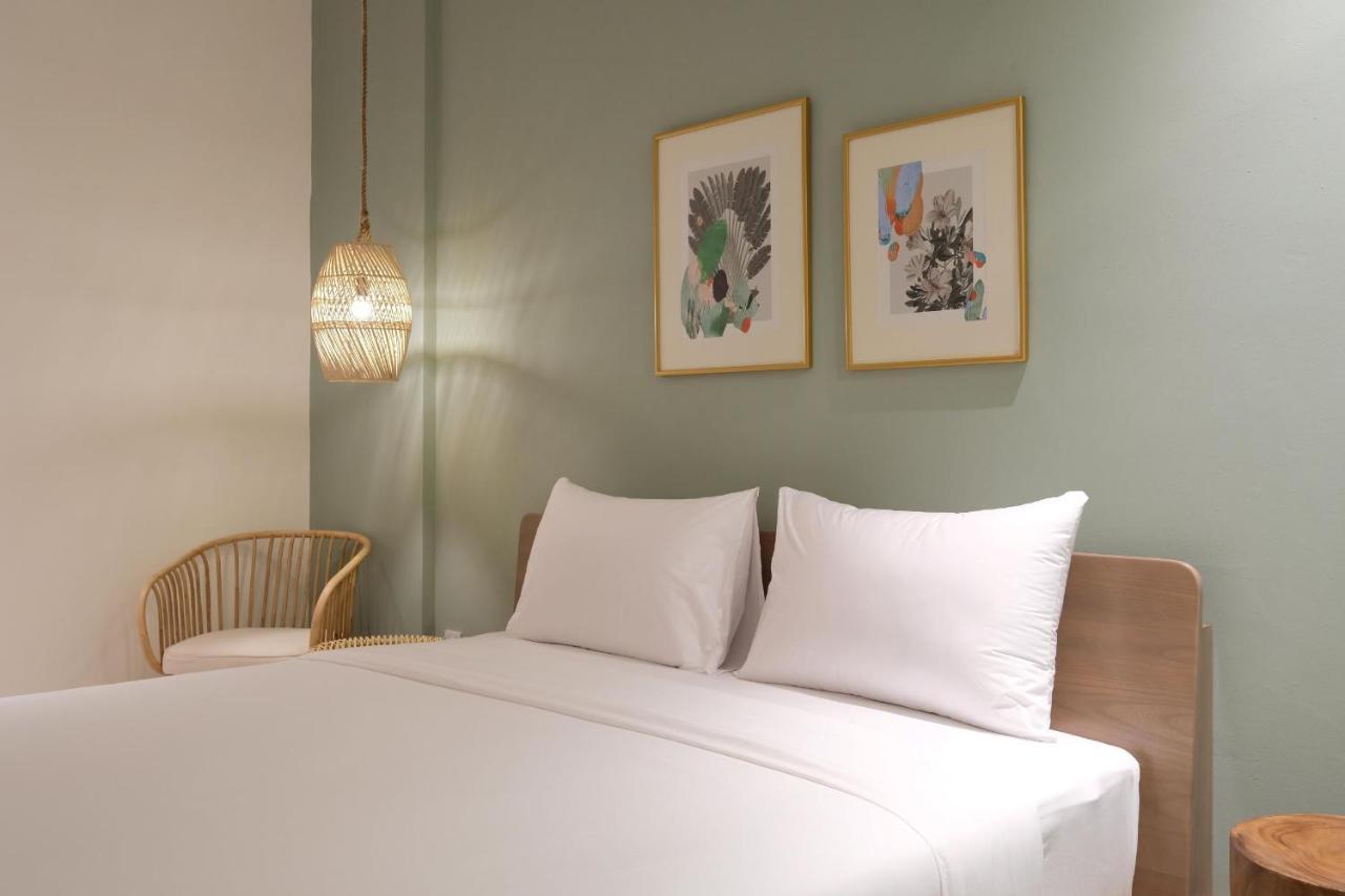 La Boheme, Rooms And Coffee Jakarta Exterior photo
